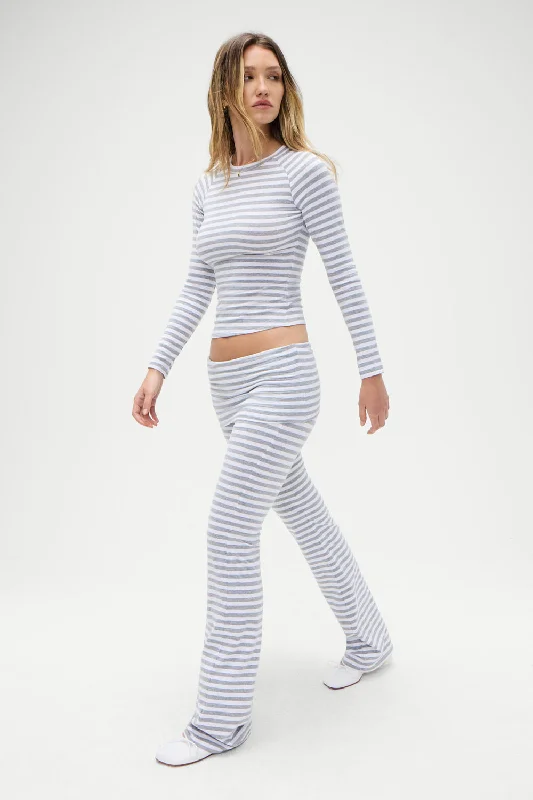 avenue-cotton-flare-legging-hazy-stripe