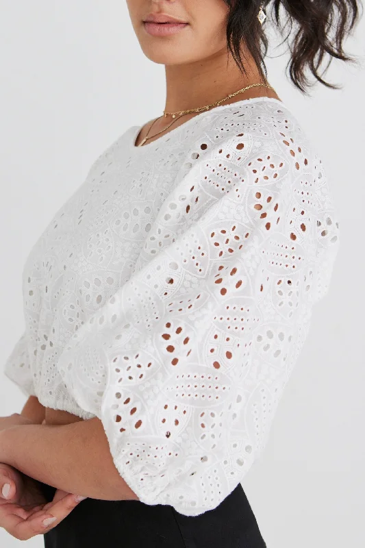 embellishwhitebroideryanglaisecroppedpuffsleevetop