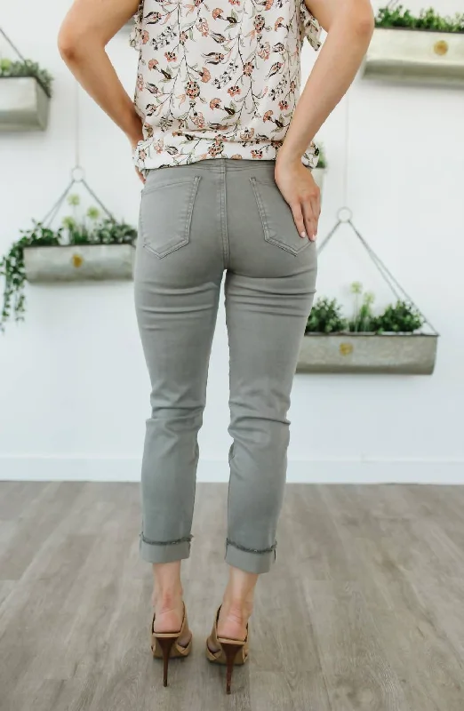 amy-crop-straight-leg-jean-in-moss-1