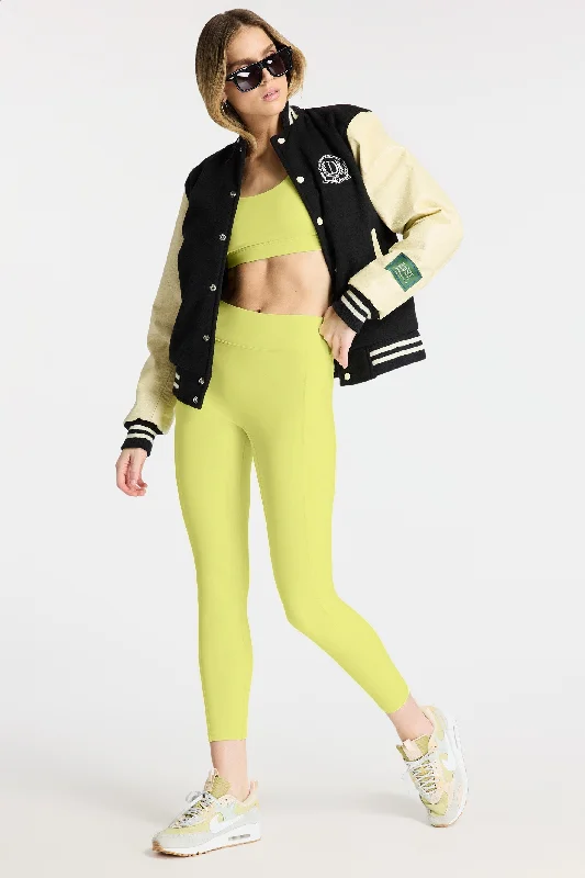 center-stage-pocket-legging-green-1