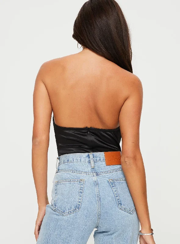 colben-strapless-top-black