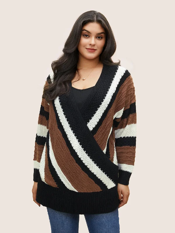 contrast-colorblock-wrap-deep-v-neck-pullover