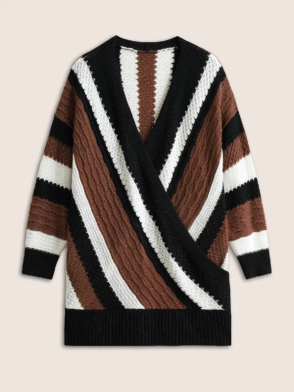 contrast-colorblock-wrap-deep-v-neck-pullover