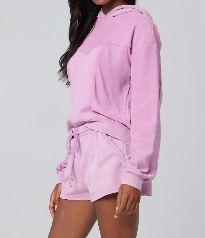 corrine-pullover-in-peony-pink