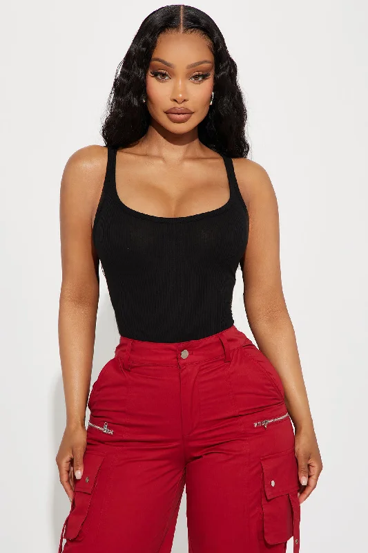 desiree-scoop-neck-bodysuit-black