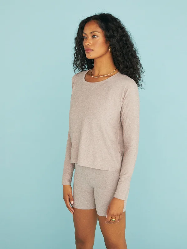 Featherweight Daydreamer Pullover - Chai