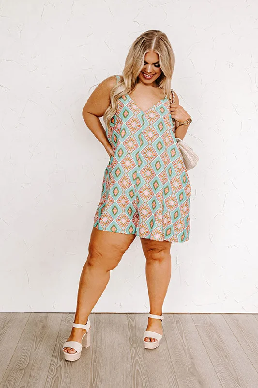 friendly-smiles-romper-curves