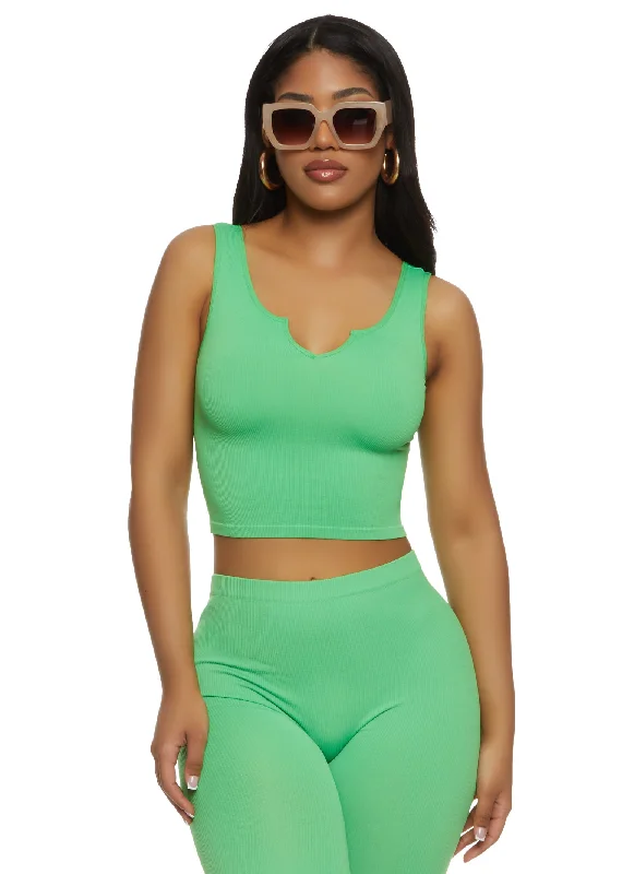 Seamless Ribbed Notch Neck Cropped Tank Top