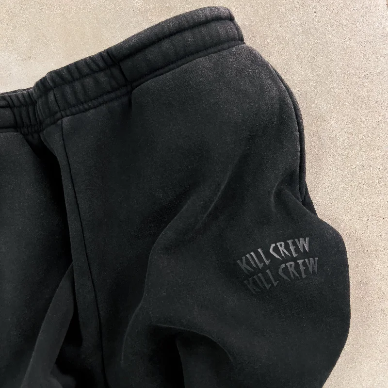 heavyweight-lux-war-wolf-sweatpants-blackout