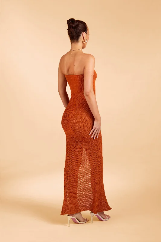 keyhole-bandeau-maxi-dress-in-sunset