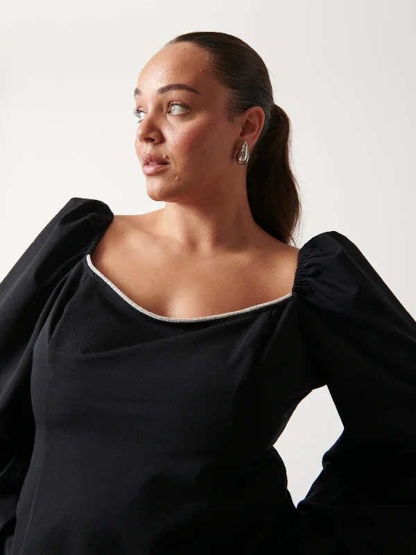 niamh-embellished-top-curve-black