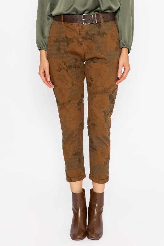 printed-jeans-in-cognac