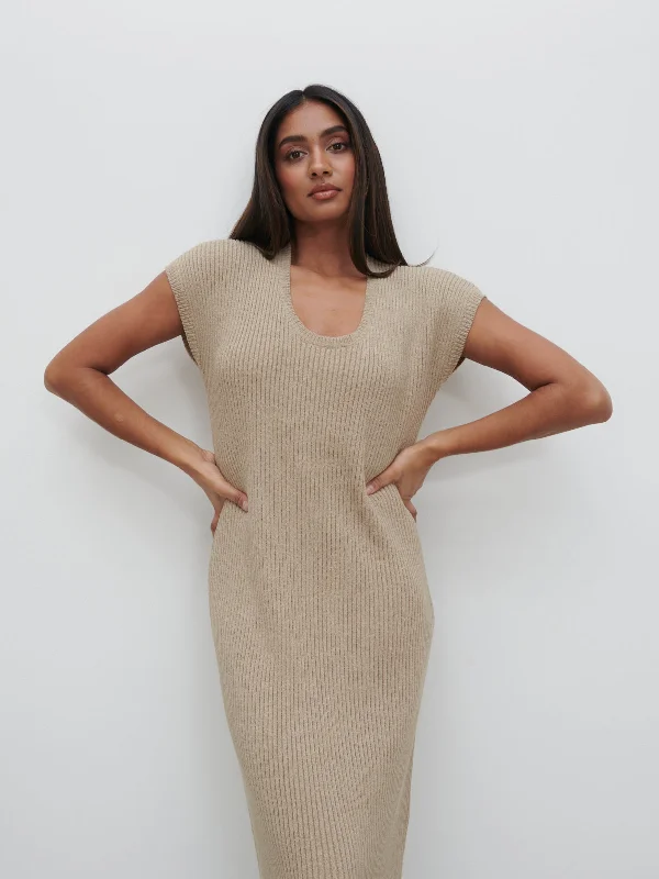 rose-round-neck-knit-midaxi-dress-stone-taupe