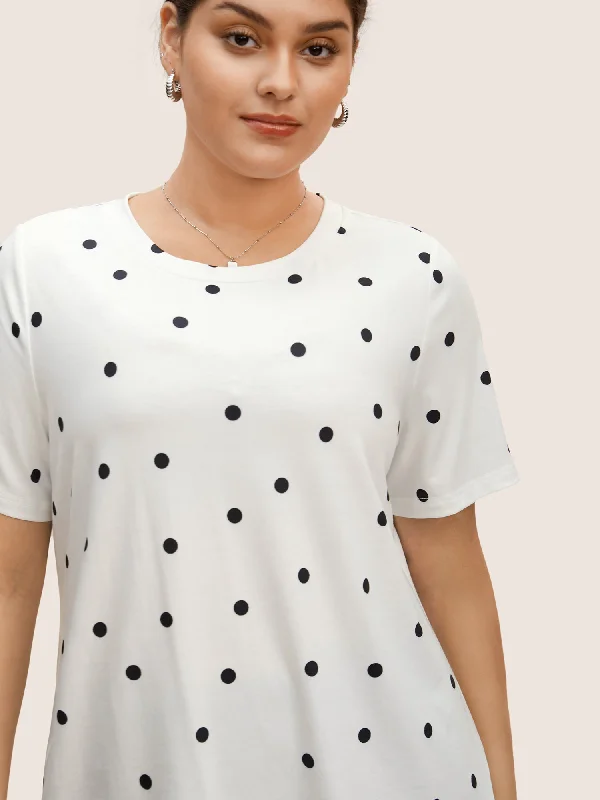 round-neck-polka-dot-contrast-t-shirt