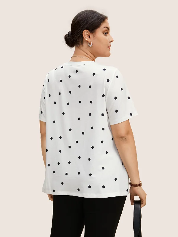 round-neck-polka-dot-contrast-t-shirt