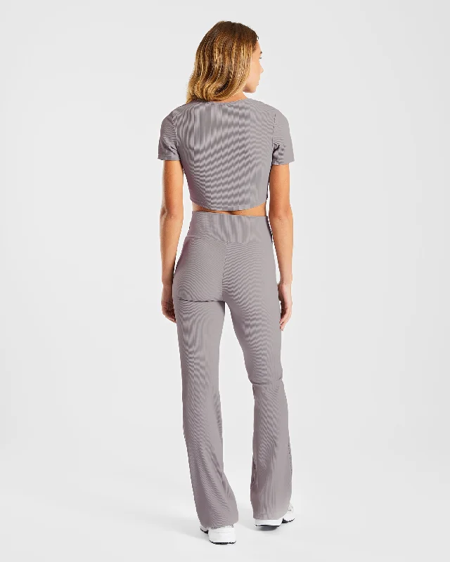 sculpt-ribbed-flared-leggings-fog-grey