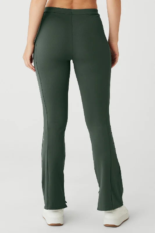 w51115r-high-waist-7-8-zip-it-flare-legging-dark-cactus